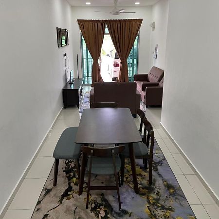 Maryam Homestay Jertih Ngoại thất bức ảnh