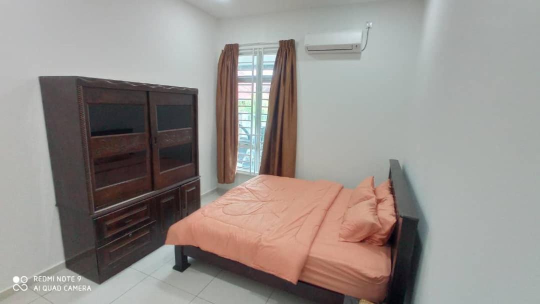 Maryam Homestay Jertih Ngoại thất bức ảnh