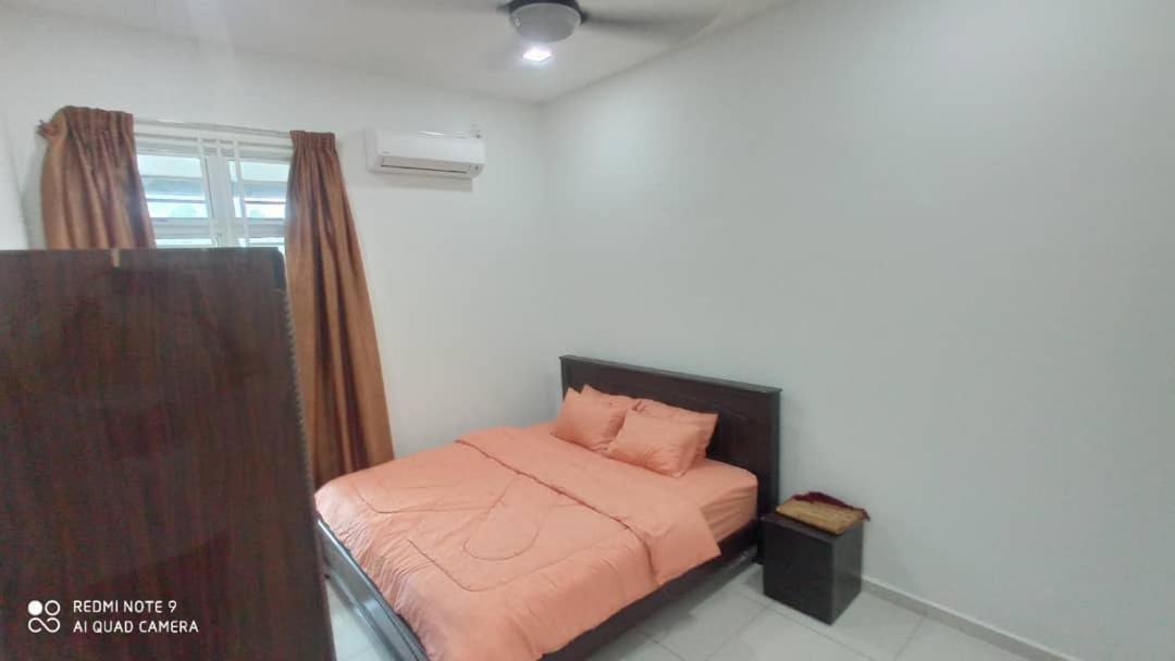 Maryam Homestay Jertih Ngoại thất bức ảnh